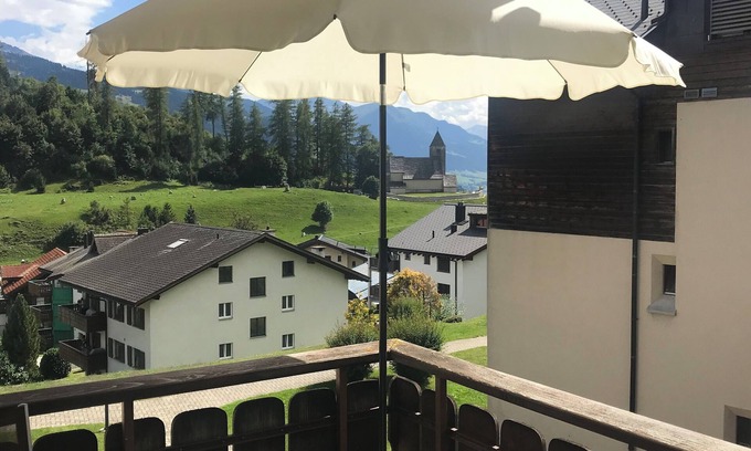 Falera Apartamento | Soothing 2 1/2 room apartment in Falera with stunning mountain views.