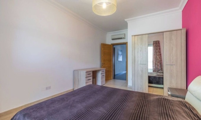 Sliema Apartamento | Soothing 3-bedroom apartment in Sliema