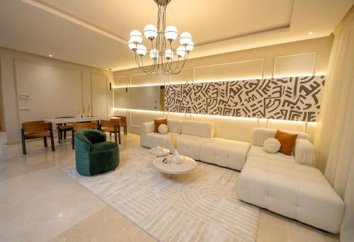Hay Riad Apartamento | Sophisticated 3BR with Ample Space & Top Amenities