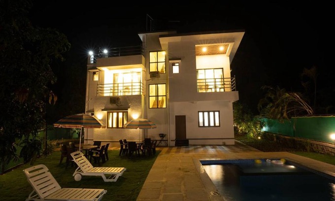 Tarapur Casa | Сorner of india