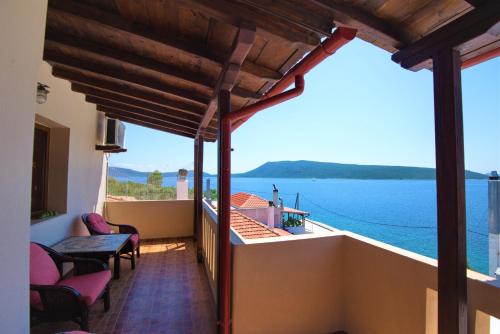 Steni Vala Apartamento | Sossinola