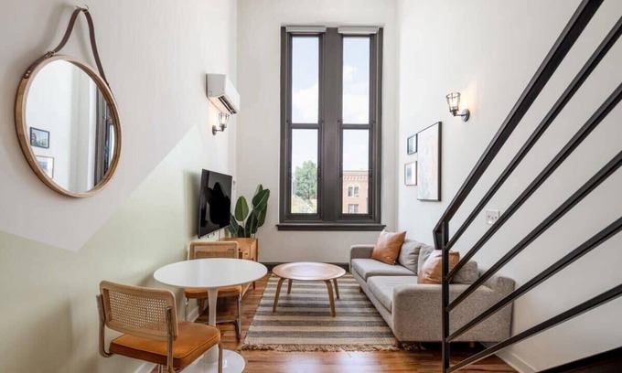 West Philadelphia Apartamento | Sosuite | Studio Loft w W/D, Gym, Lounge