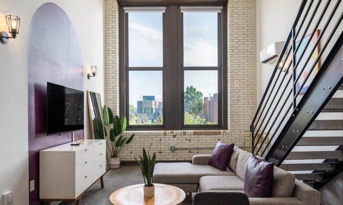 West Philadelphia Apartamento | Sosuite | Studio Loft w W/D, Gym, Lounge