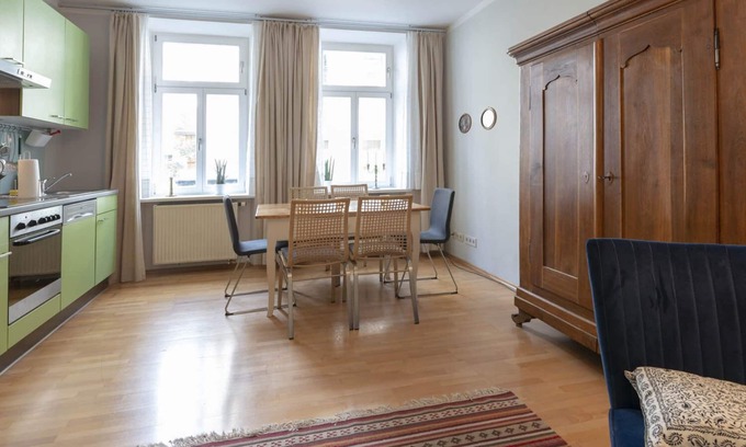 Mitte Apartamento | Ventanas insonorizadas, 1 minuto al metro, 2 paradas al centro, 3 bloques.