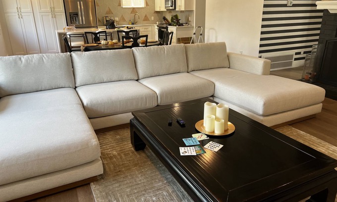 Austin Casa | South Austin bungalow with dedicated workspace, backyard and garage.