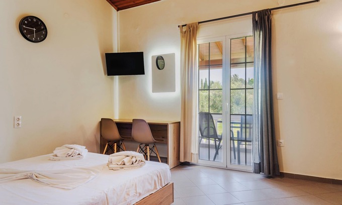 Kavos Apartamento | Amplio apartamento ideal para familia / amigos