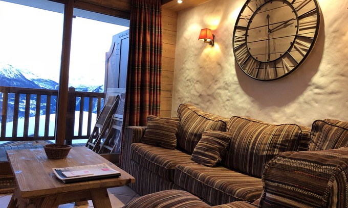 La Rosiere Apartamento | Lujoso apartamento, ski-in ski-out, gran terraza sur con magníficas vistas.