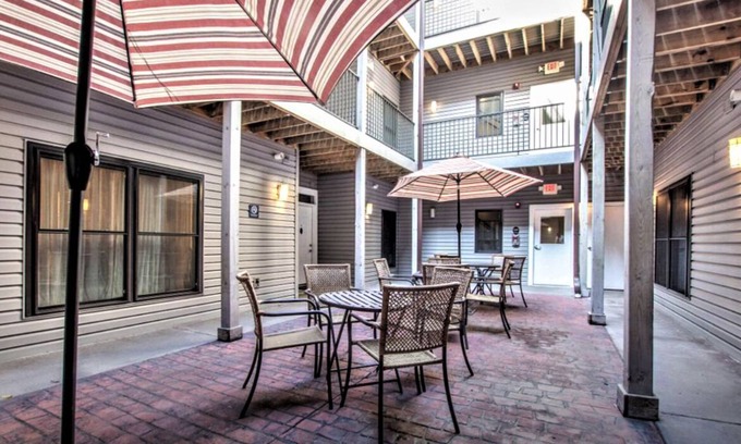 South Haven Condominio | South Haven Condo w/ pool by the Black River, restaurants, shops & beaches!