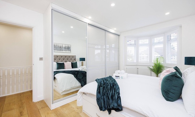 Blendon and Penhill Casa | South London Luxury Home