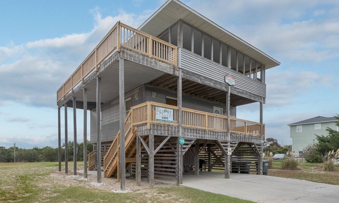 South Nags Head Casa | South Nags Head Home with Ocean and Sound Views