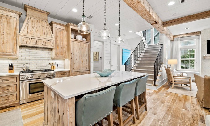 Gulf District Casa | South of 30A | Close to the Beach + WaterColor Beach Club | Evergreen Dream