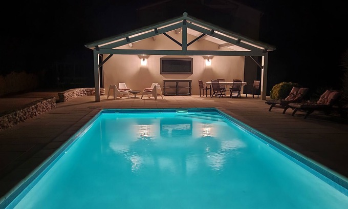 Montarnaud Casa | SOUTH OF FRANCE BEAUTIFUL HOUSE LOCATED IN A HAVEN OF PEACE.
