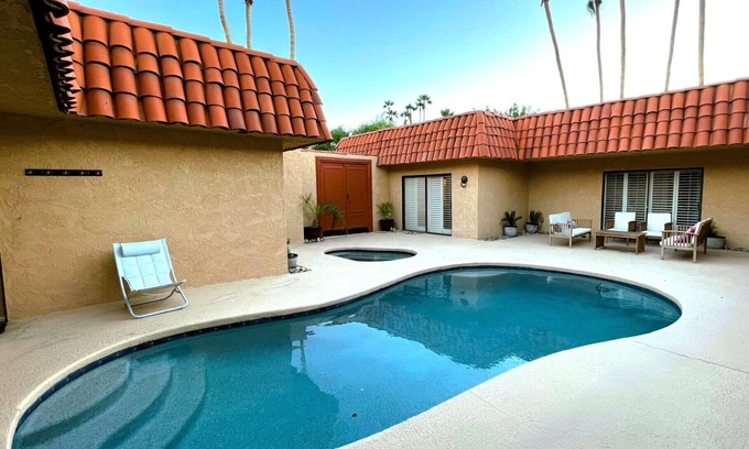 Palm Desert Casa | South Palm Desert Oasis – 3bdrm+ Home w/Private Pool & Spa by El Paseo!