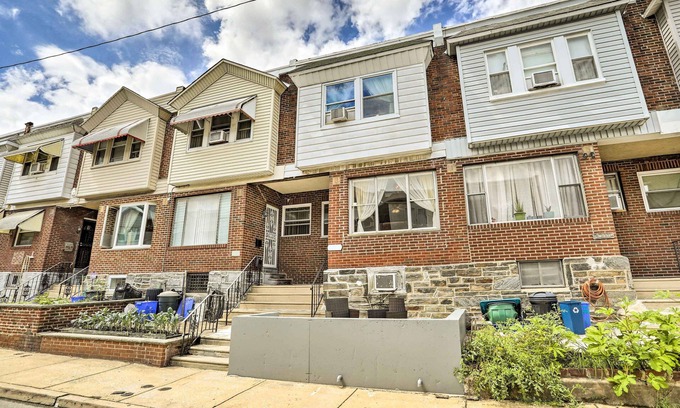 South Philadelphia Casa | South Philly Townhome: 3 Mi to Center City