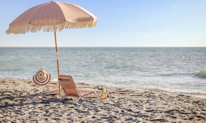 Captiva Casa | South Seas Beach Villa 2414 – Captiva’s Premier “Chic Shack” Condo with Gulf