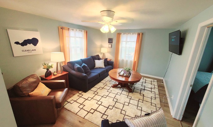 Clear Lake Cabina | South Shore Stay