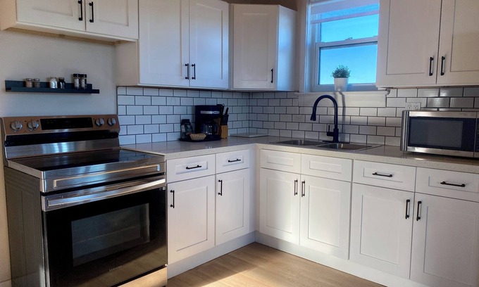Bluewater Hotel | South Shore Suites