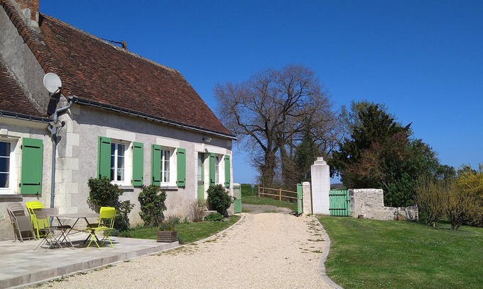 Saint-Jean-Saint-Germain Cabaña | Southern Touraine farmhouse in the heart of the Loire Valley