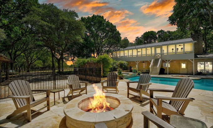 San Marcos Casa | Extraordinaria casa estilo plantación en 4 acres, combinando estilos rústicos y modernos