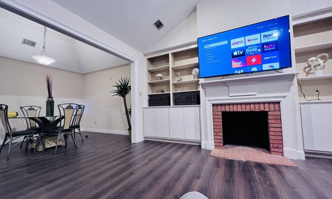Albany Condominio | Southern Hospitality
