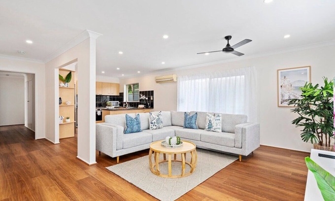 Southport Casa | Southport Central,4bd Pool, BBq