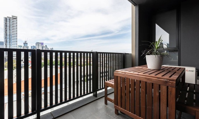South Melbourne Apartamento | Southside Contemporary Balcony Stay w City Views