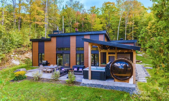 Chertsey Chalet De Esquí | Le Van Gogh | Spa and Sauna