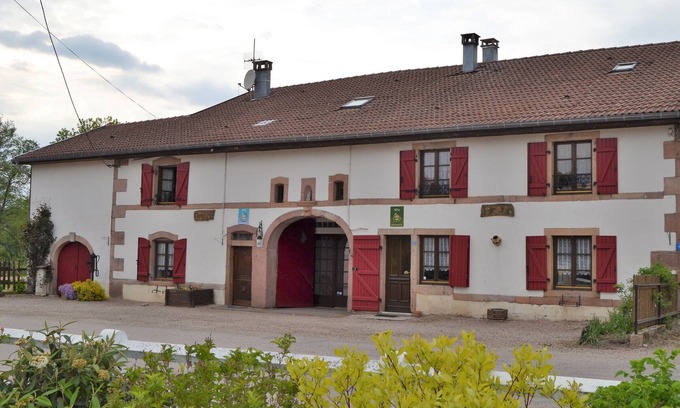 Aumontzey Cabaña | Casa rural rústica con terraza, cerca de Gérardmer