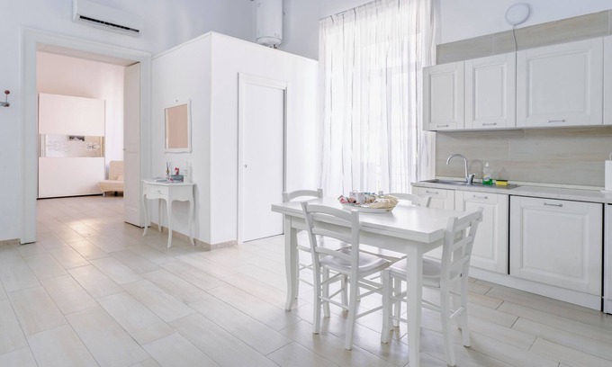 Santa Maria Capua Vetere Casa | Spacious Loft with Park View - Cozy Retreat in the City Center