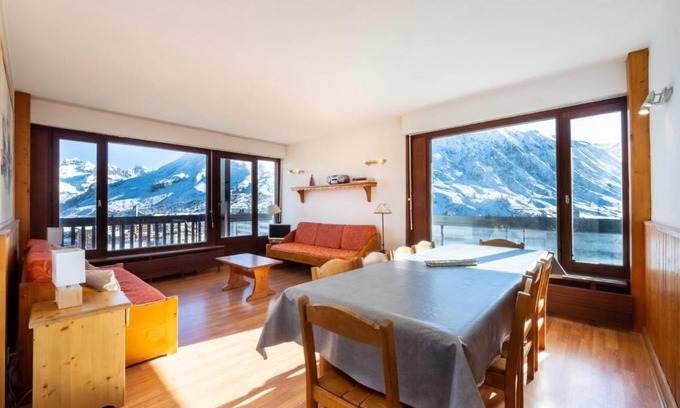 Tignes le Lac Apartamento | Spacieux appartement skis aux pieds avec balcon en plein cœur de Tignes le Lac - FR-1-502-489