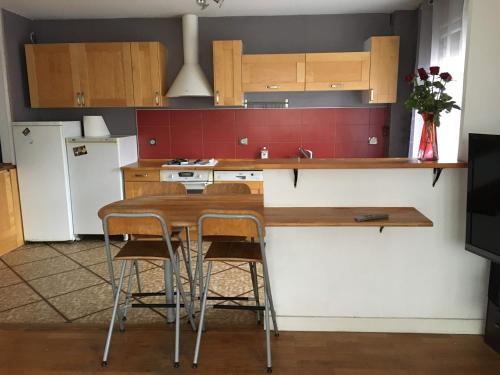 Quartier Exposition-Bajatiere Apartamento | Spacieux et confortable T3 88m2 Grenoble secteur Jeanne d Arc