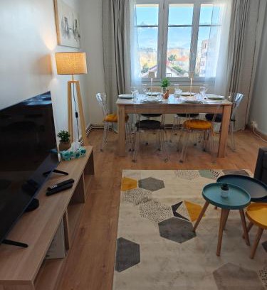 Seyssinet-Pariset Apartamento | Spacieux T4 vue sur les Alpes