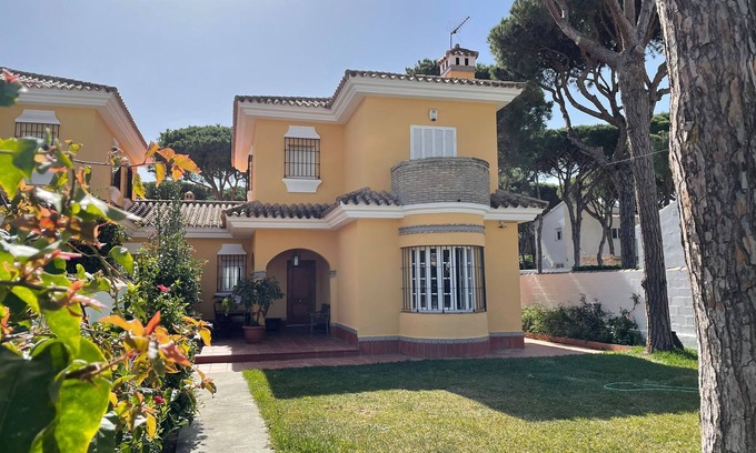 Los Gallos-Cerromolino Chalet De Esquí | Chalet Violeta a 5 min de la playa