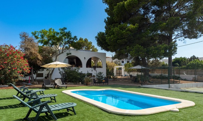 San Antonio Bay Casa | Amplia casa de vacaciones "Ca Nostra Ibiza" con piscina, jardín y terraza