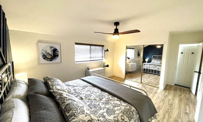 Yorktown Casa | Spacious 1 bedroom less than 1 mile to Beach & DT