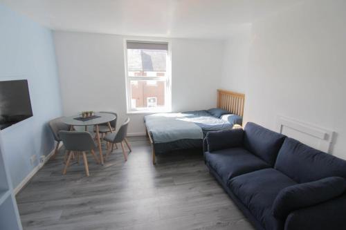 Leamington Spa Apartamento | Spacious 1 Bedroom Central Flat