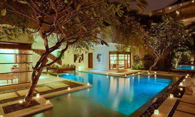 Laksmana Villa | Boutique Villa de lujo de 10 dormitorios ubicada en Eat St, Seminyak