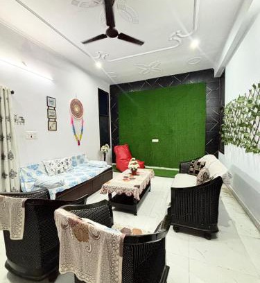 Haldwani Apartamento | Spacious 1bhk Non Ac - By Tulsi Homestay