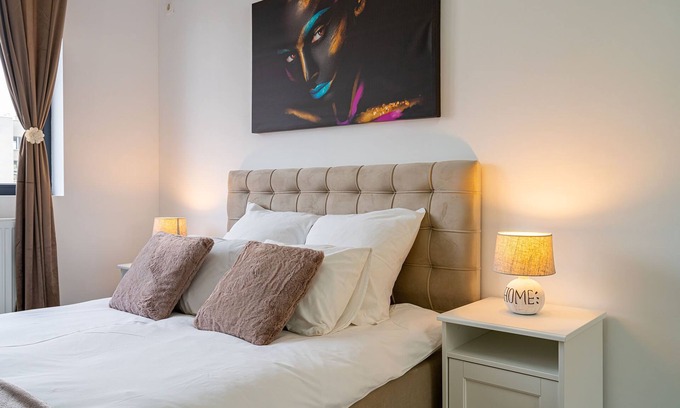 Militari Apartamento | Spacious 1BR Apartment, 15 min from the City Center