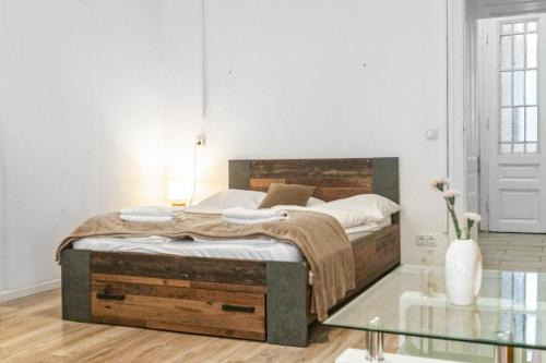 Matzleinsdorf Apartamento | Spacious 1BR Apt, WIFI & TV, with a Great Location
