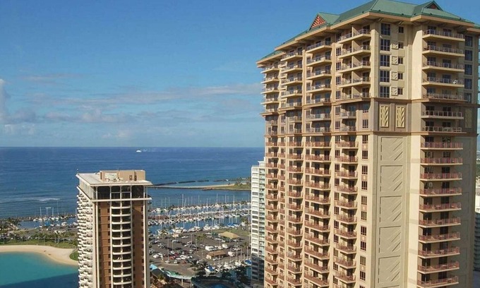Waikiki Complejo | Spacious 1BR Premier Suite at Grand Waikikian – Aloha Comfort in Waikiki