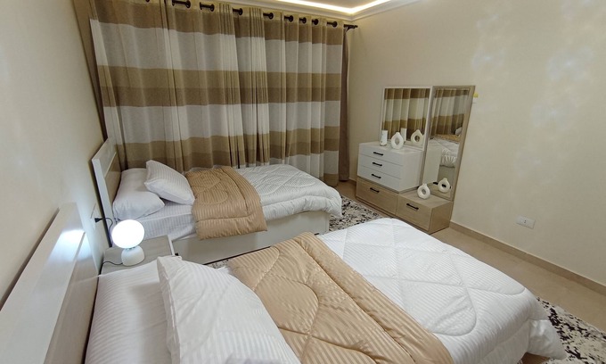 Al-Khalifa Apartamento | Spacious 2-Bedroom Apartment with 2 Living Rooms & 2 Bathrooms – Mokattam, Cairo