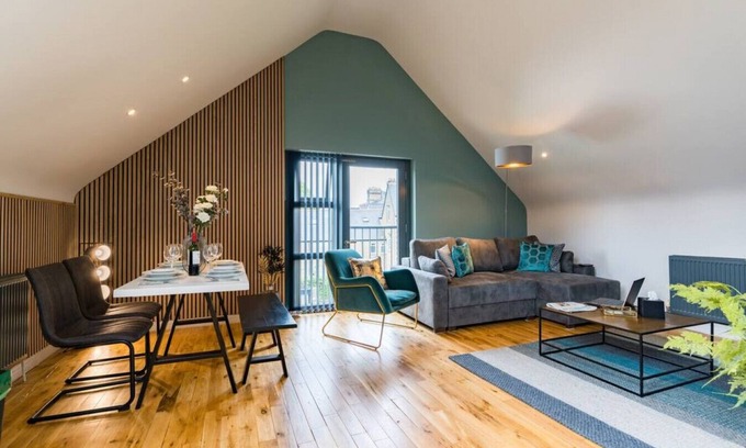 Roath Apartamento | Spacious 2 Bed Loft Apartment