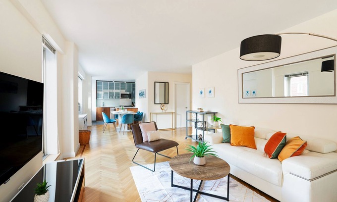 Midtown South Apartamento | Spacious 2 Bed on Park Avenue w/Laundry & Gym#6179