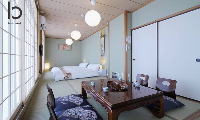 Hiroshima City Centre Apartamento | Spacious 2 bedroom Japanese Apt for 10 ppl 401