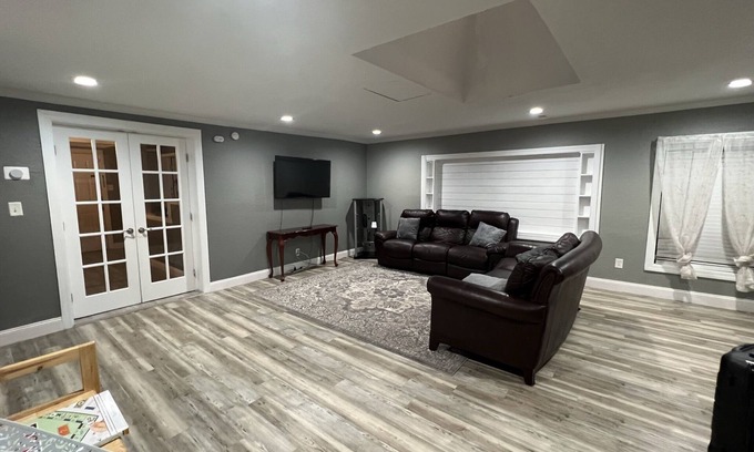 Plant City Casa | Spacious 2 bedroom 2 bathroom. 4 beds!