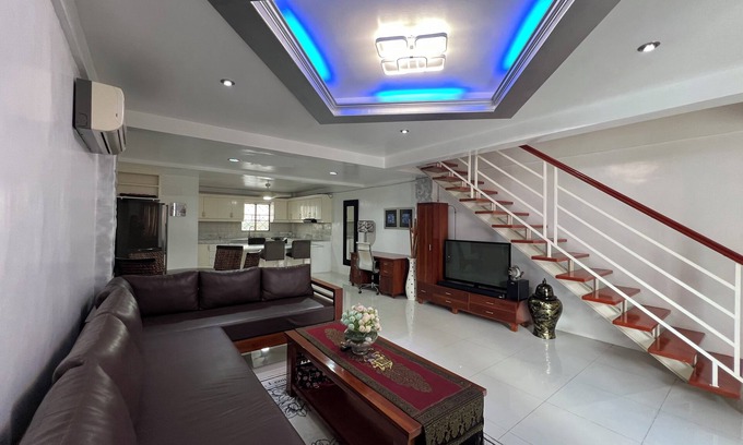 Malabanias Condominio | Spacious 2-bedroom condo with AC in Angeles near walking street