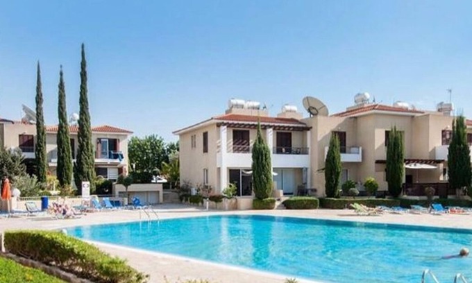 Koloni Casa | Owls Nest Townhouse