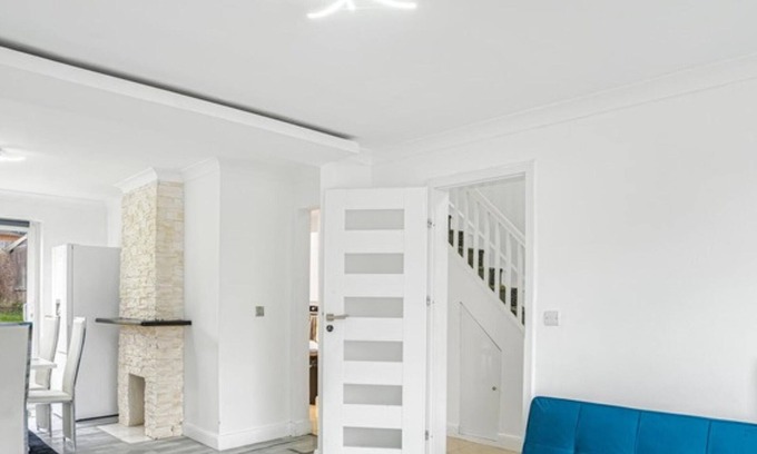 Luton Casa | Spacious 3-Bed Home in Luton with Free Parking