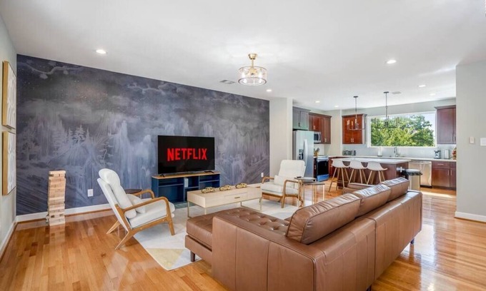 Riverside Terrace Casa | Spacious 3 Bed House|MD Anderson|FreeParking|Wi-Fi